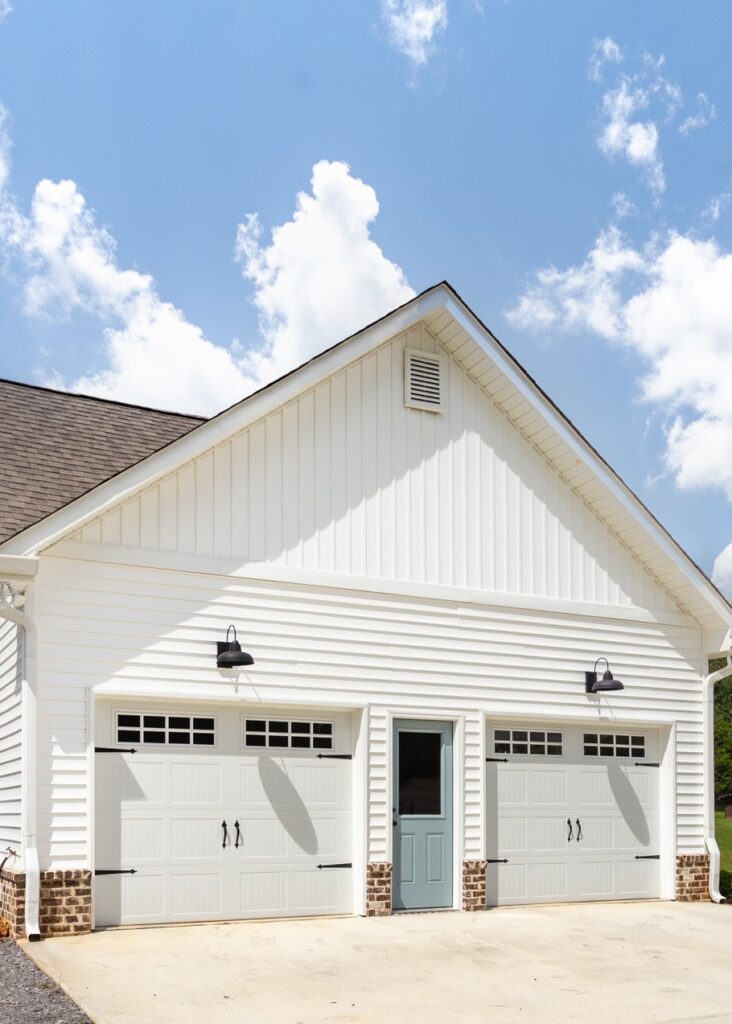 6625 garage doors crop